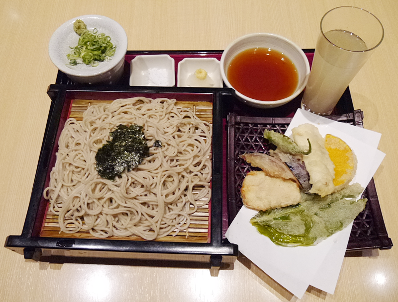 沖うるめ・塩麹漬けブリと高知家野菜の天ざる