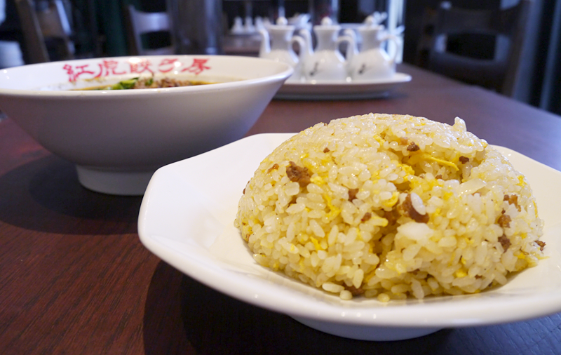 ★平日11:00~12:00限定★お得な半炒飯セット!